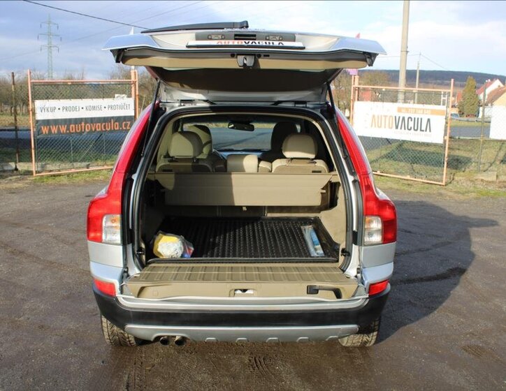 Volvo XC90 Kombi 2,4 l 136 kw