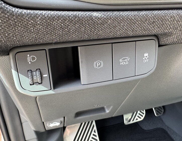 KIA EV3 CUV / Crossover 0,0 150 kw