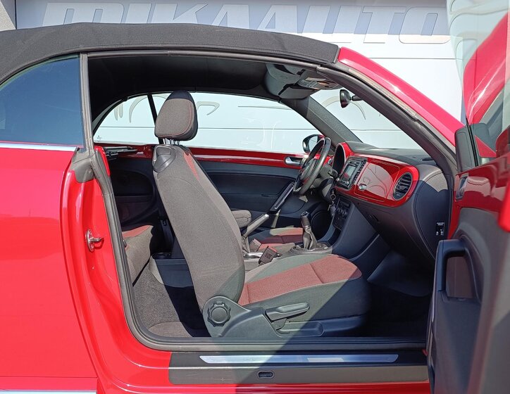 Volkswagen Beetle Kabriolet 1,2 l 77 kw