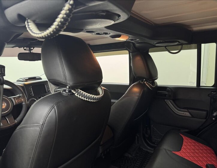 Jeep Wrangler SUV 3,6 l 209 kw