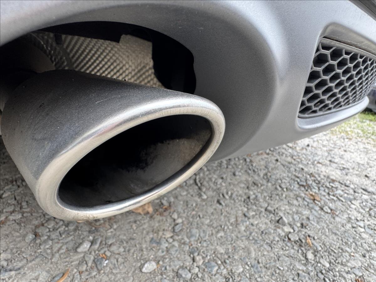 Audi A6 Kombi 3,0 l 176 kw