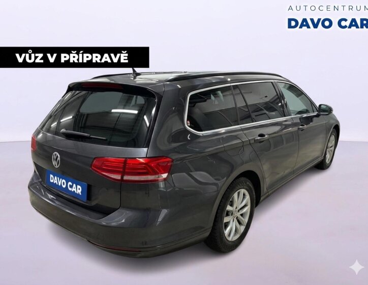 Volkswagen Passat Kombi 2,0 l 110 kw