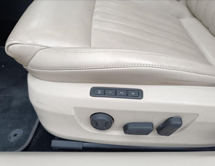 Škoda Superb Liftback 2,0 l 140 kw