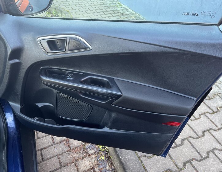 Ford B-MAX Kombi 1,5 l 55 kw