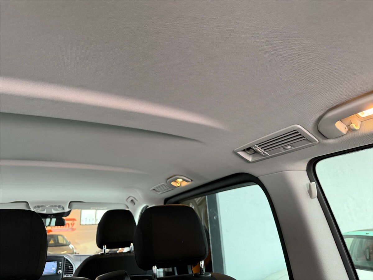 Mercedes-Benz Vito MPV 2,1 l 140 kw