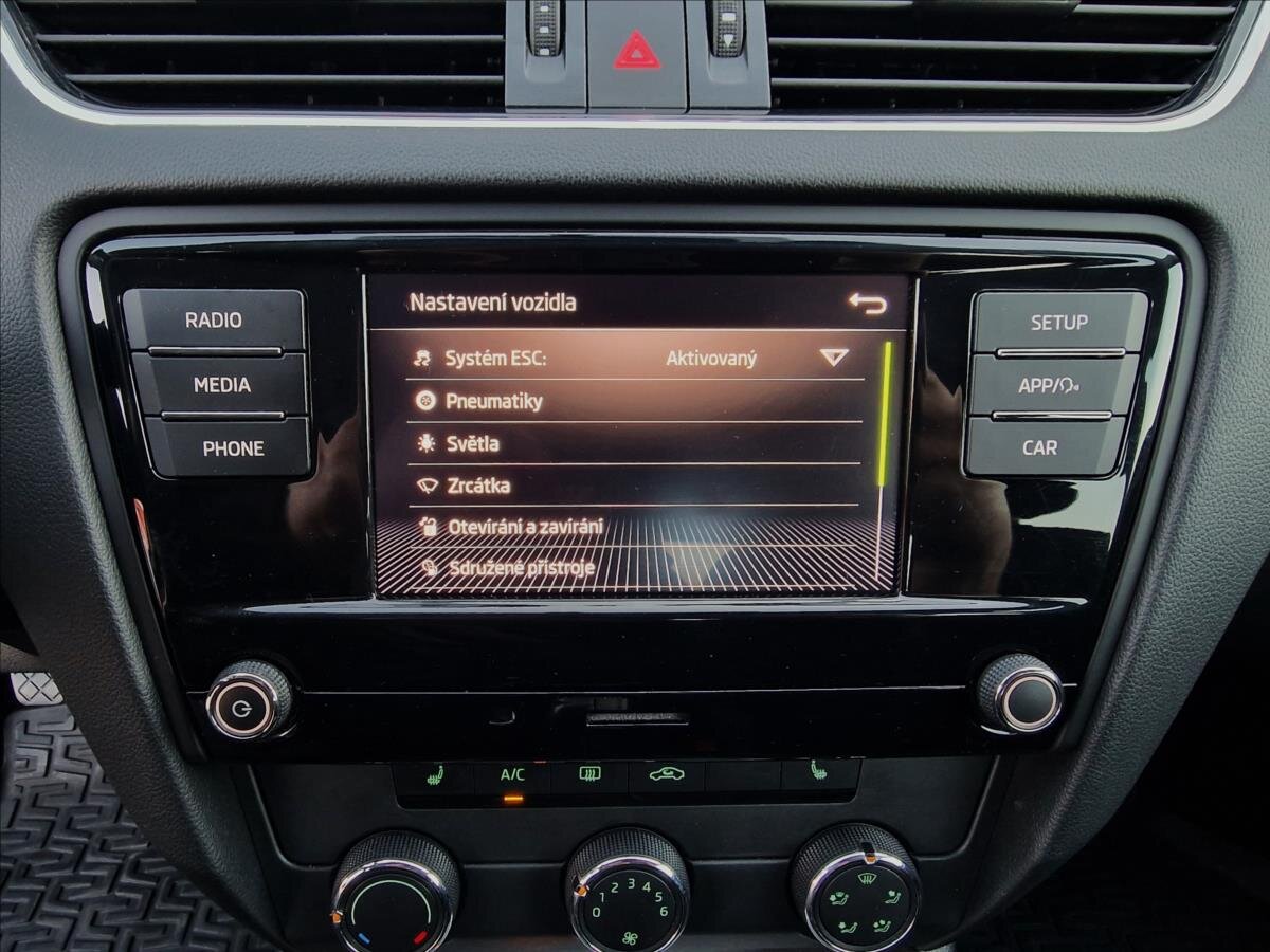 Škoda Octavia Liftback 2,0 l 110 kw