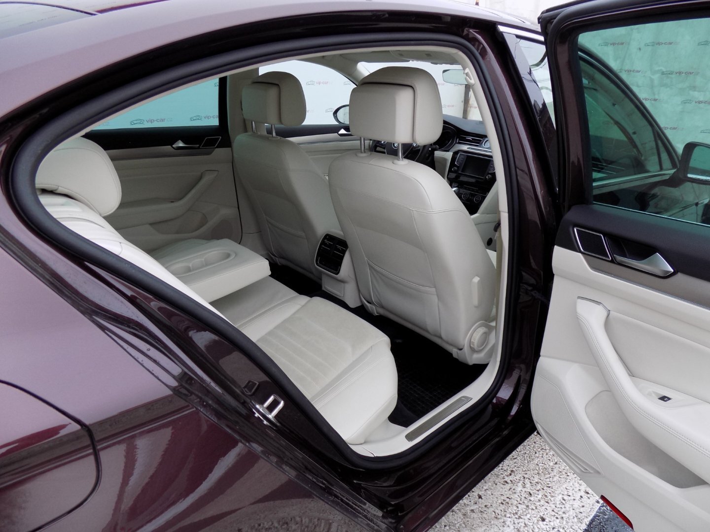 Volkswagen Passat Sedan 2,0 l 140 kw