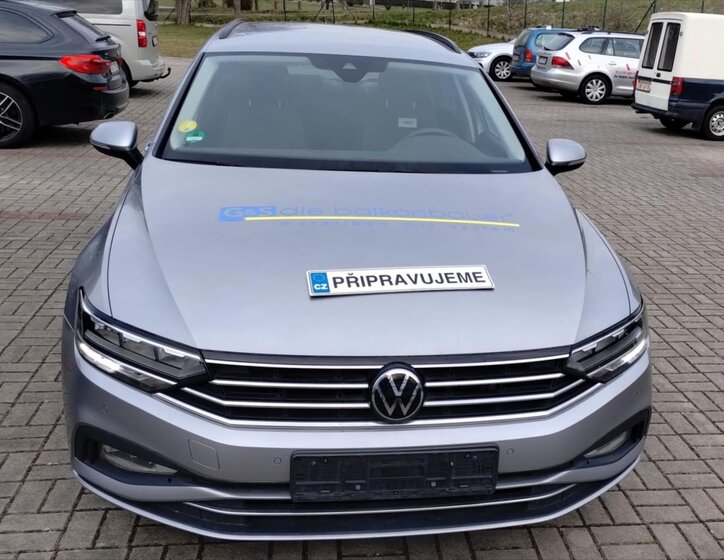 Volkswagen Passat Kombi 2,0 l 110 kw