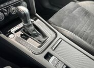 Volkswagen Passat Sedan / Limuzína 2,0 l 140 kw