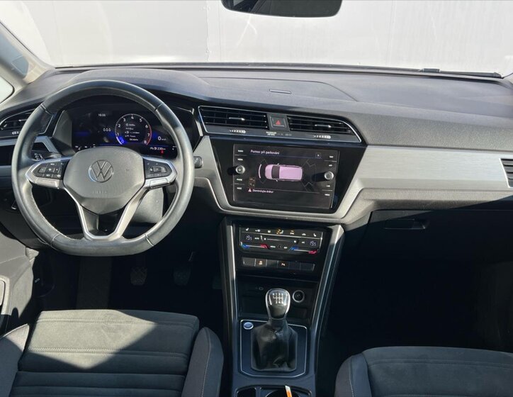 Volkswagen Touran MPV 1,5 l 110 kw
