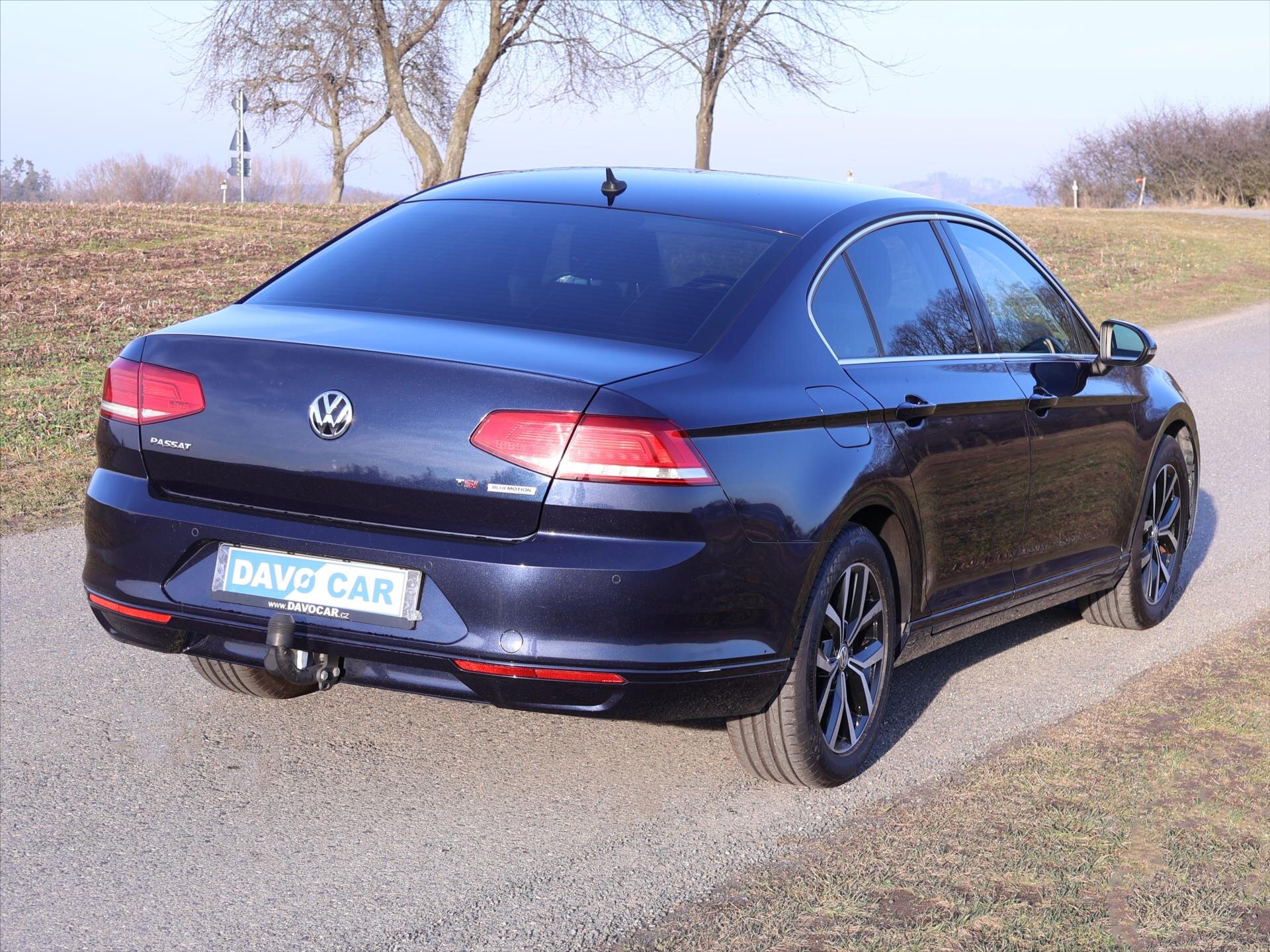 Volkswagen Passat Sedan / Limuzína 1,4 l 110 kw