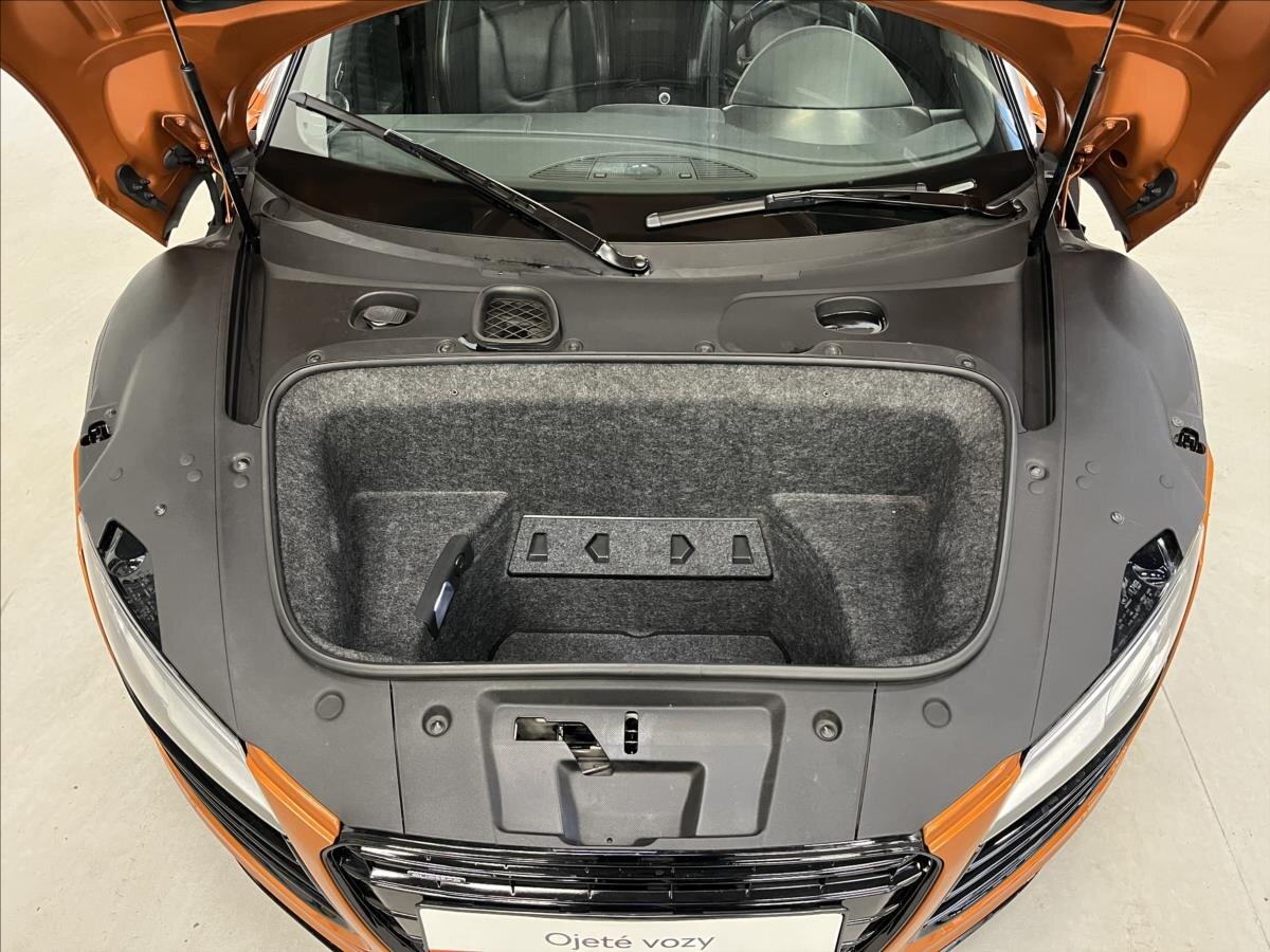 Audi R8 Kabriolet 5,2 l 386 kw