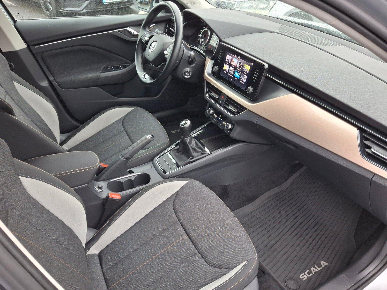 Škoda Scala Hatchback 1,5 l 110 kw