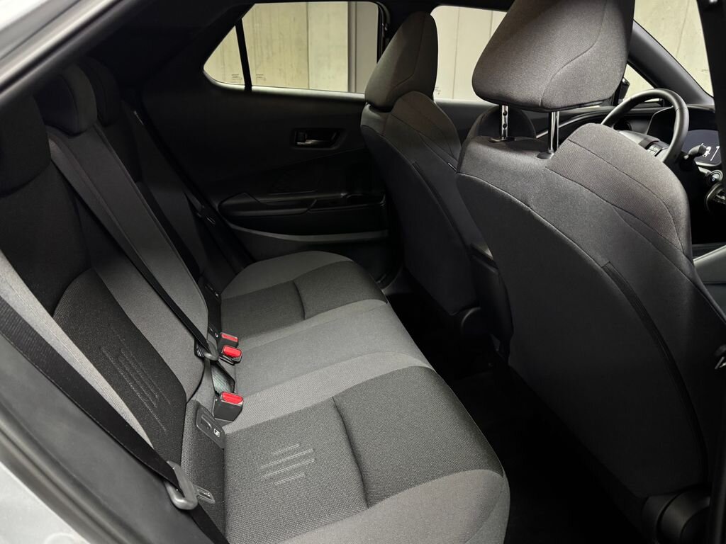 Toyota C-HR Hatchback 1,8 l 90 kw