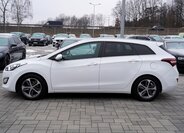 Hyundai i30 Kombi 1,6 l 99 kw