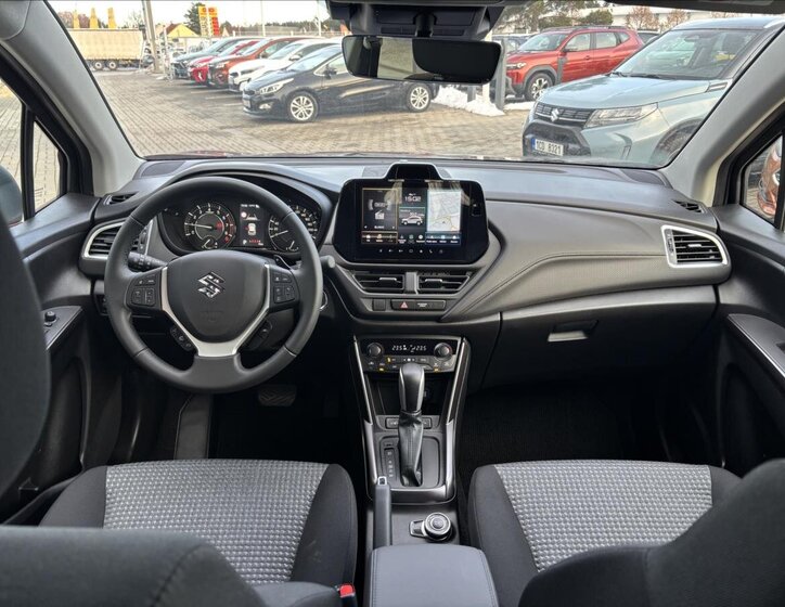 Suzuki S-Cross SUV 1,4 l 81 kw