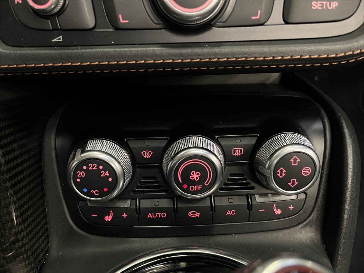 Audi R8 Kabriolet 5,2 l 386 kw