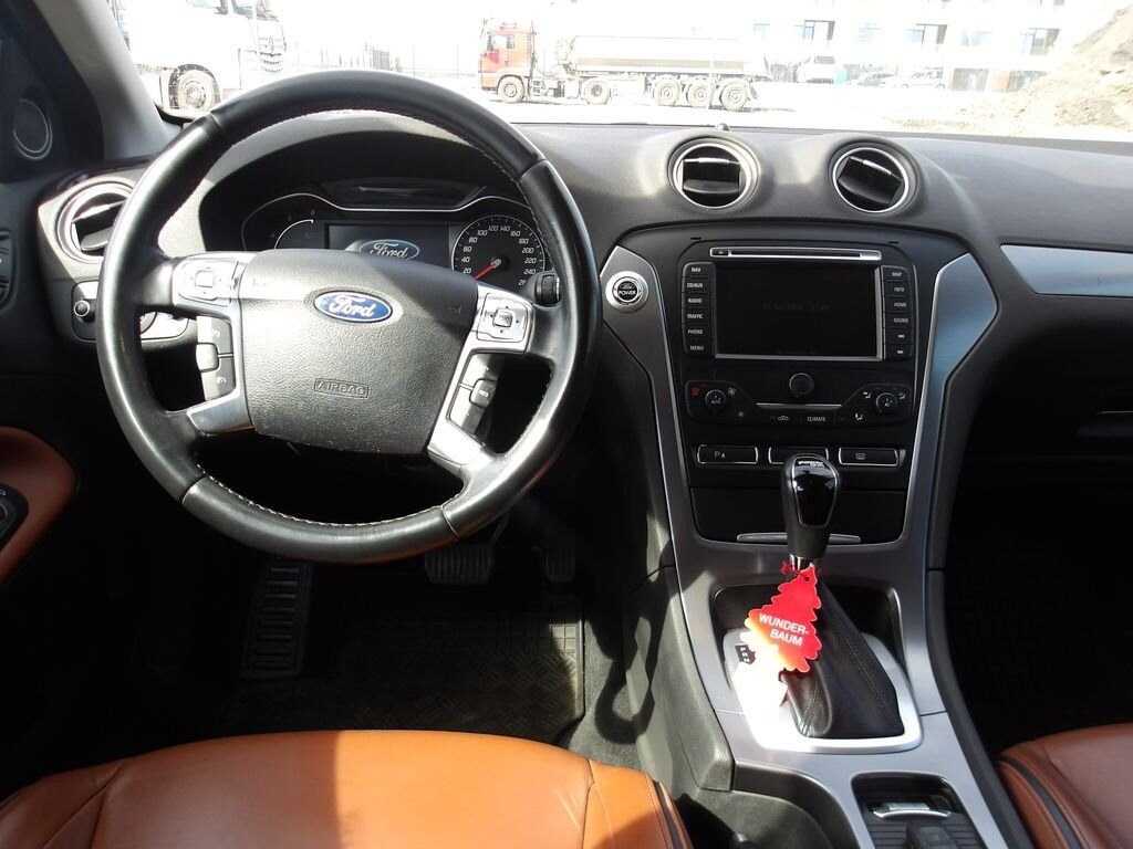 Ford Mondeo Kombi 2,0 l 120 kw