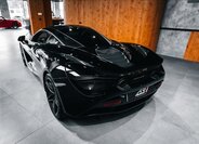 McLaren 720S 8