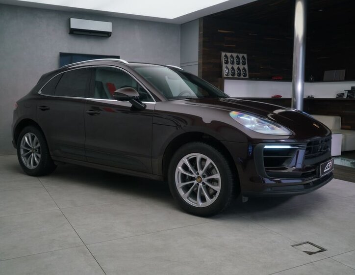 Porsche Macan SUV / Terénní 2,9 l 280 kw