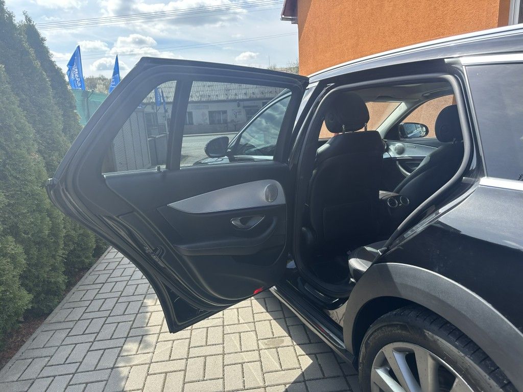 Mercedes-Benz Třídy E