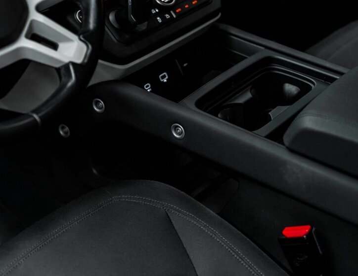 Land Rover Defender SUV / Terénní 3,0 l 294 kw