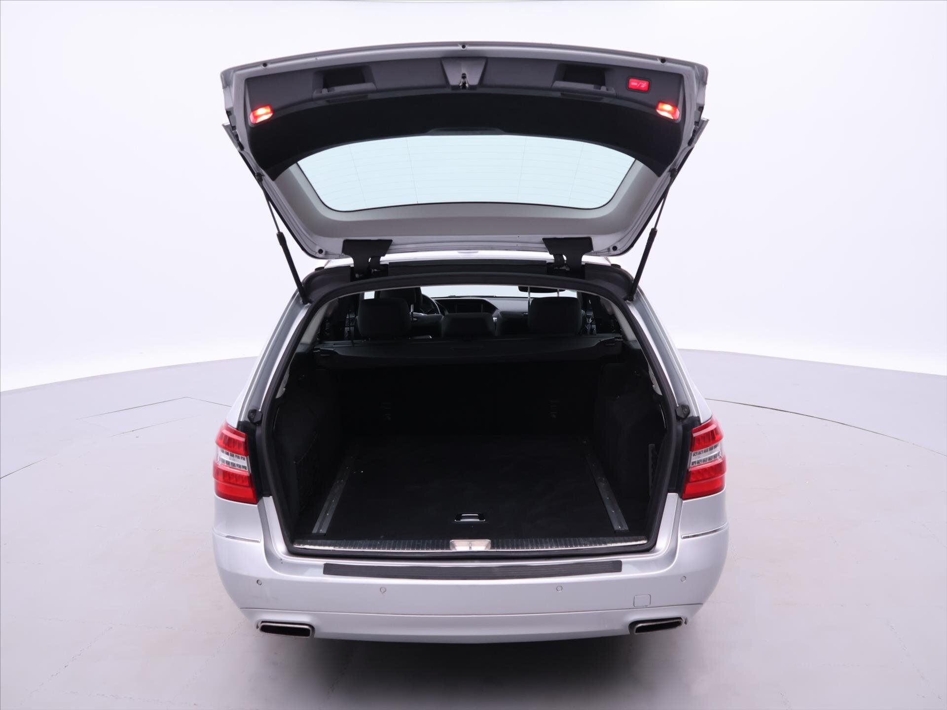 Mercedes-Benz Třídy E Kombi 3,0 l 195 kw