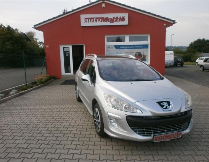 Peugeot 308 1