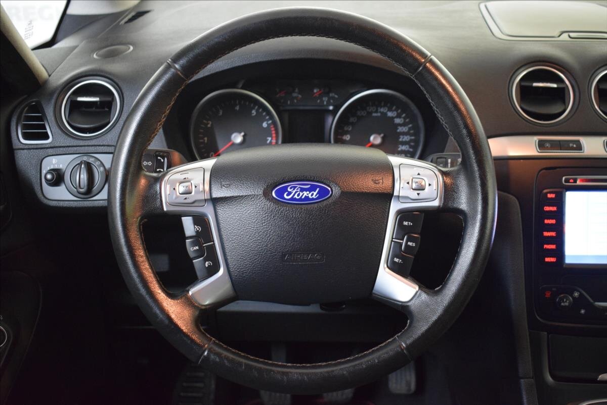 Ford S-MAX MPV 1,6 l 118 kw