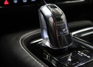 Volvo S90 Sedan / Limuzína 2,0 l 235 kw