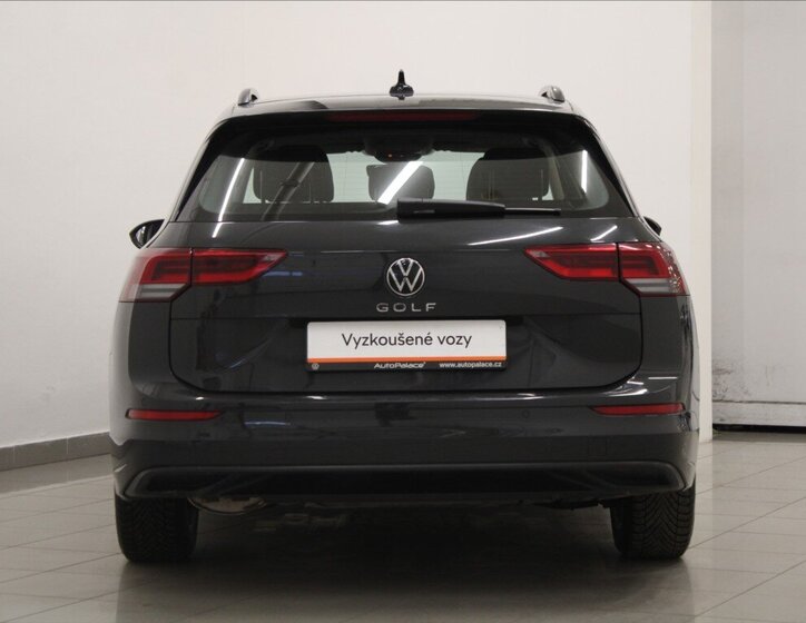 Volkswagen Golf Kombi 1,5 l 96 kw