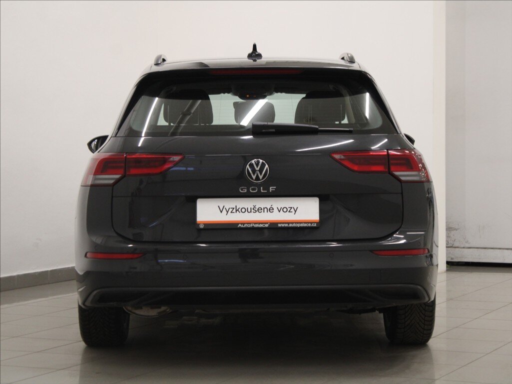 Volkswagen Golf Kombi 1,5 l 96 kw