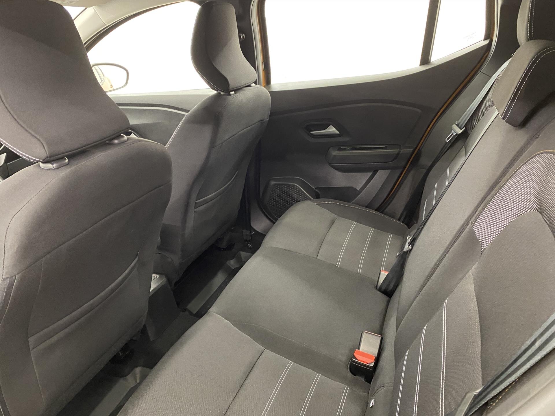 Dacia Sandero Hatchback 999,0 67 kw