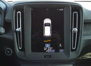 Volvo XC40 SUV / Terénní 1,5 l 95 kw