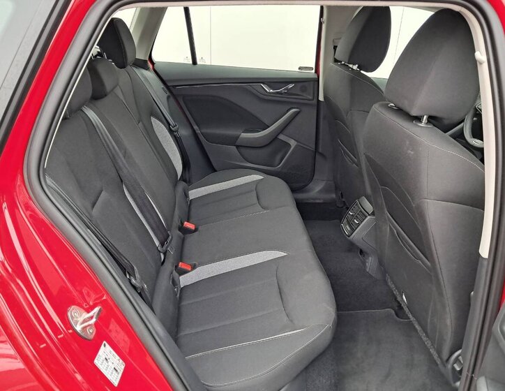 Škoda Kamiq Hatchback 999,0 85 kw