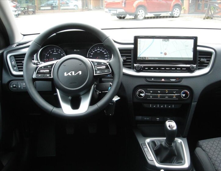 KIA Ceed Hatchback 1,5 l 103 kw