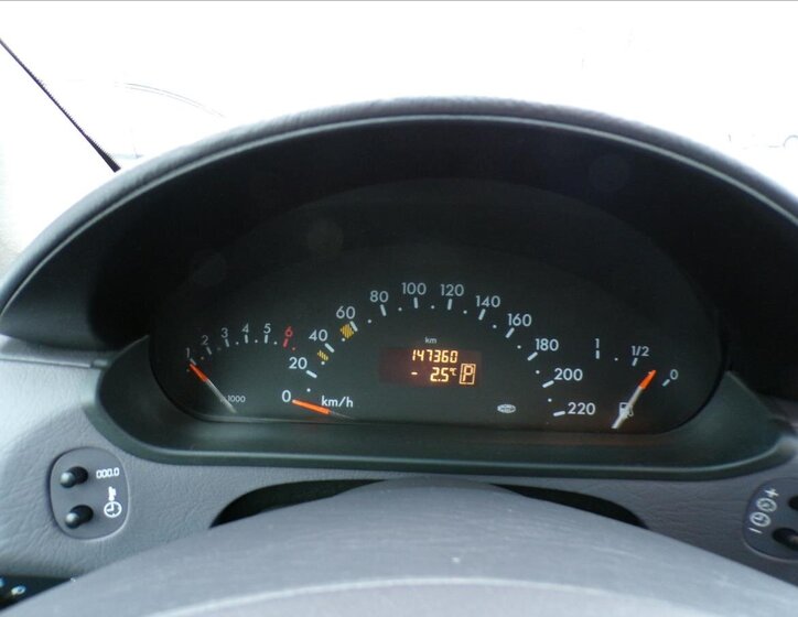 Mercedes-Benz Třídy A Kombi 1,6 l 75 kw