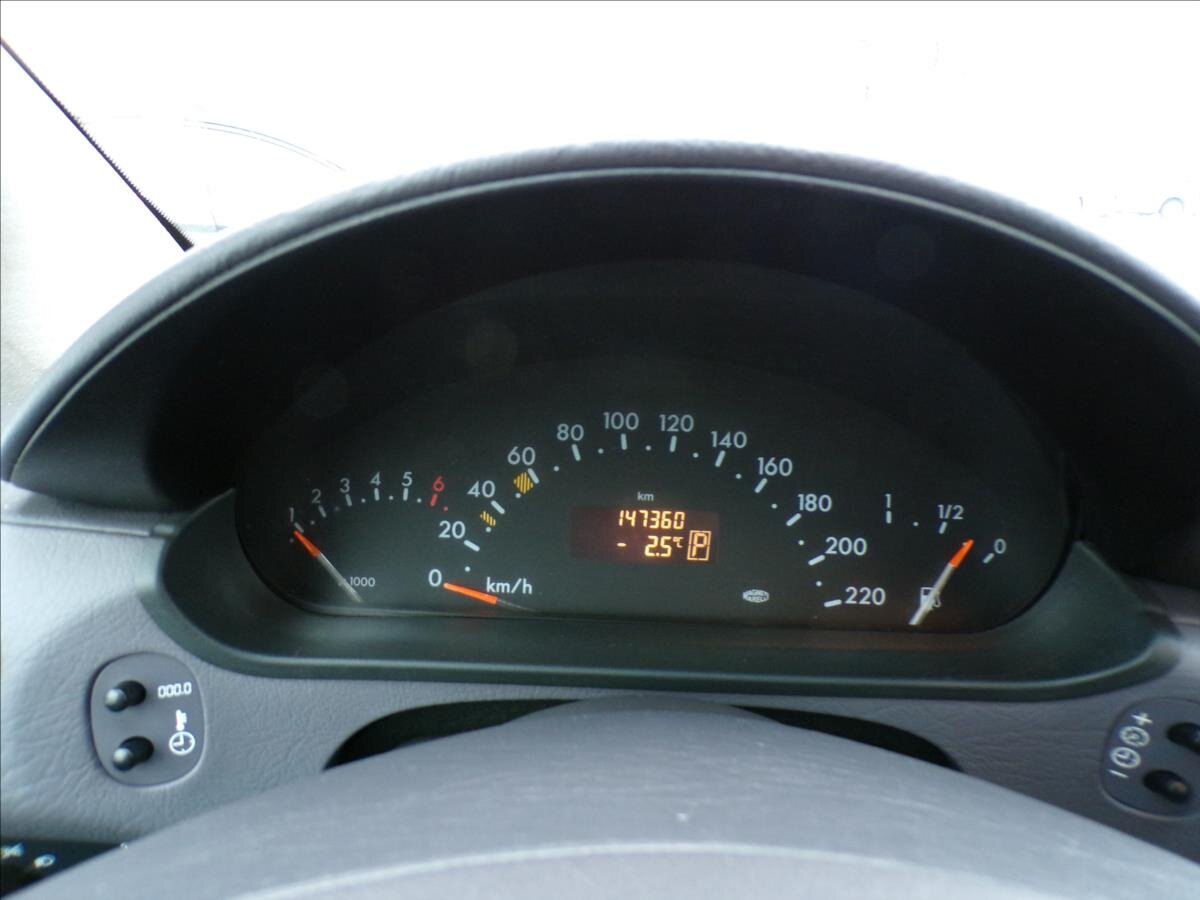 Mercedes-Benz Třídy A Kombi 1,6 l 75 kw