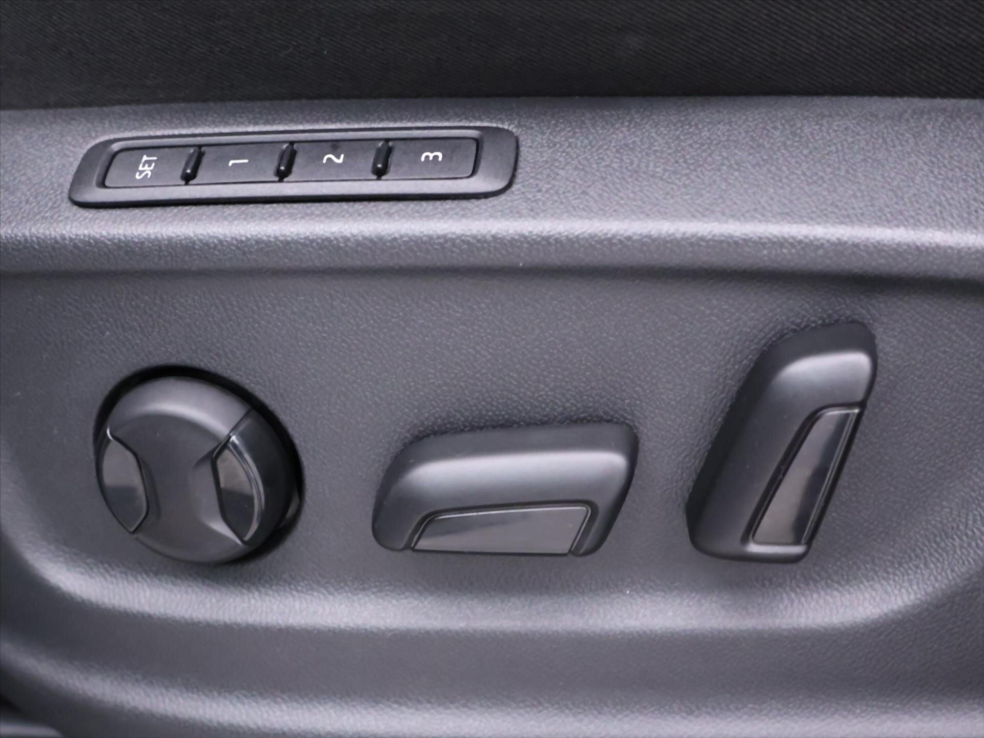 Škoda Kodiaq SUV / Terénní 2,0 l 140 kw