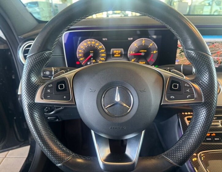 Mercedes-Benz Třídy E Kombi 2,0 l 143 kw