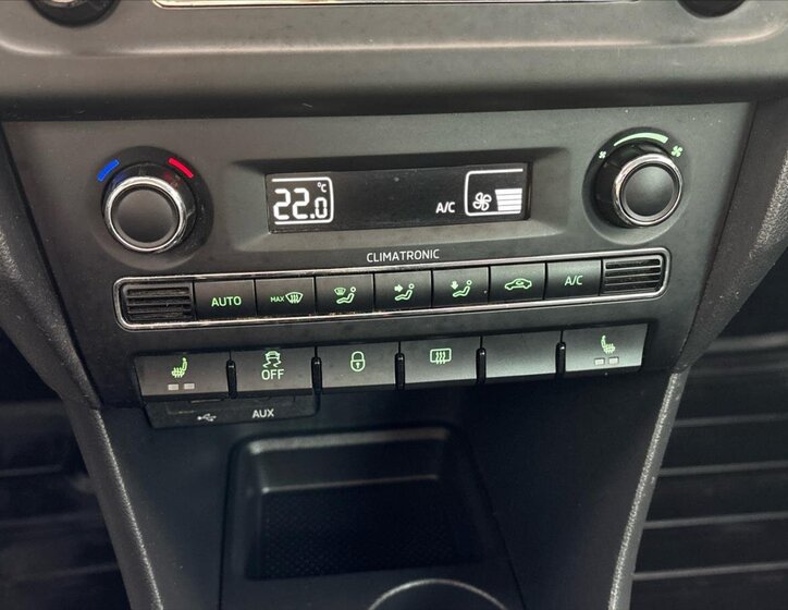 Škoda Rapid Liftback 1,2 l 77 kw