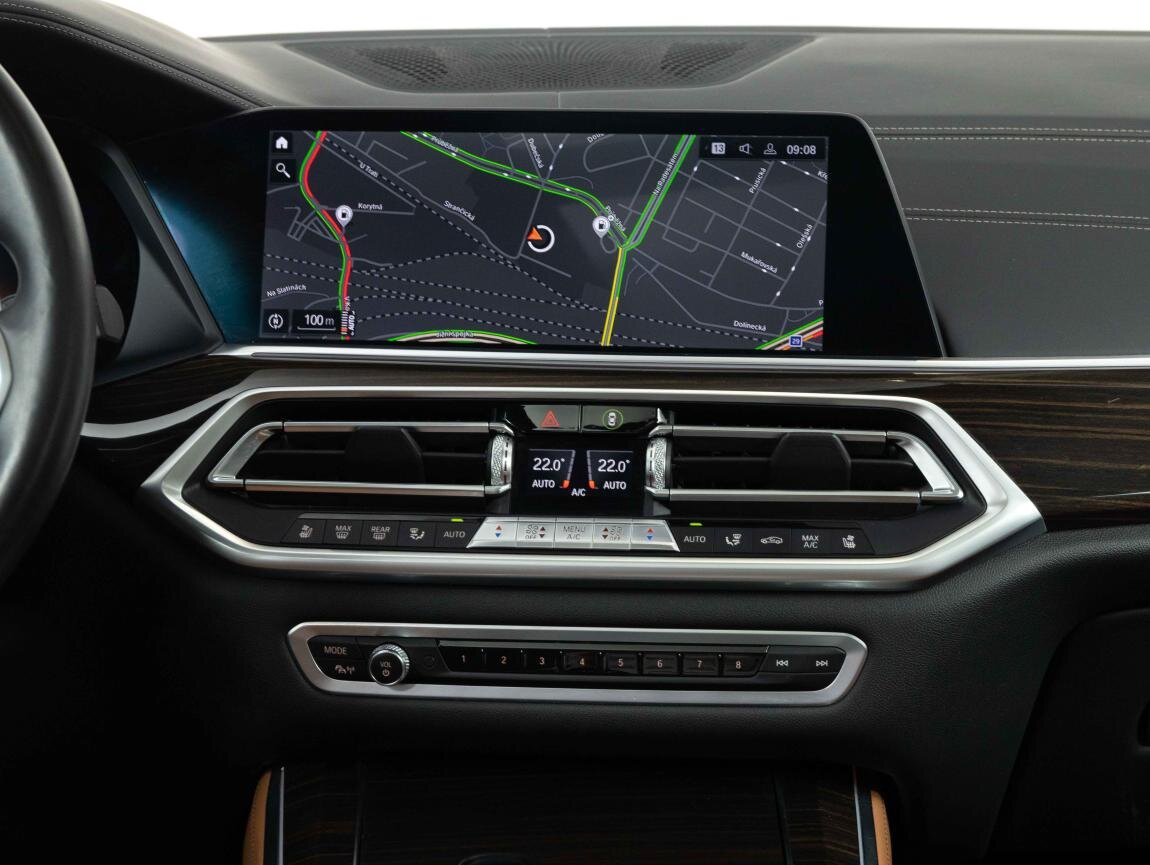 BMW X5 SUV / Terénní 3,0 l 195 kw