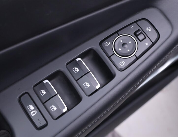 Hyundai Santa Fe SUV 2,2 l 142 kw