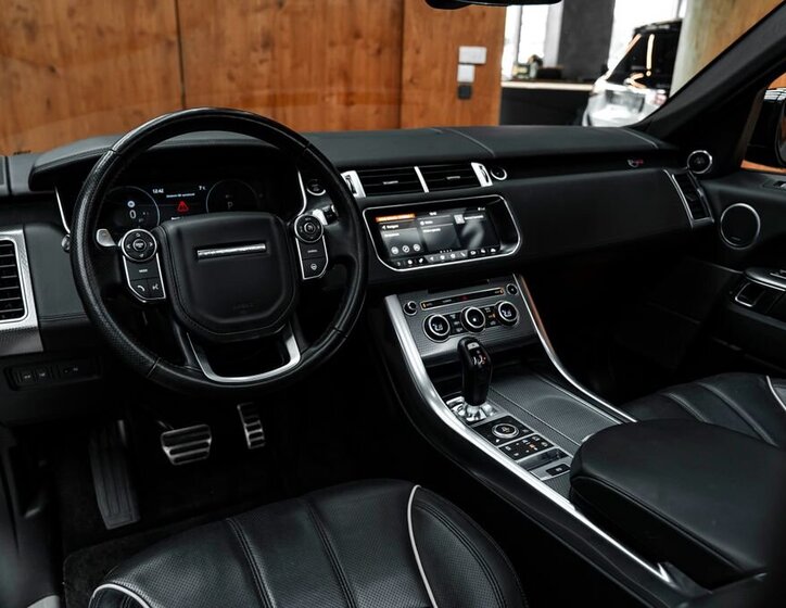 Land Rover Range Rover Sport SUV / Terénní 5,0 l 405 kw