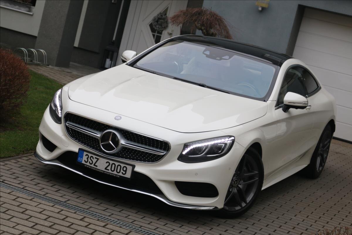 Mercedes-Benz Třídy S Kupé 4,7 l 335 kw