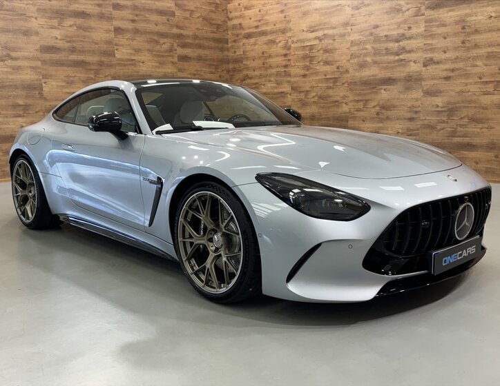 Mercedes-Benz AMG GT Kupé 4,0 l 430 kw