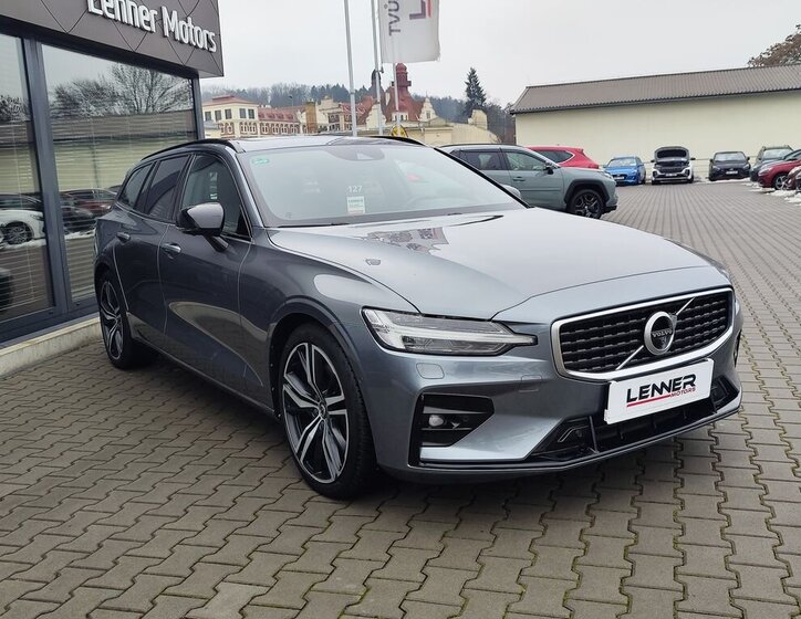 Volvo V60 Kombi 2,0 l 240 kw