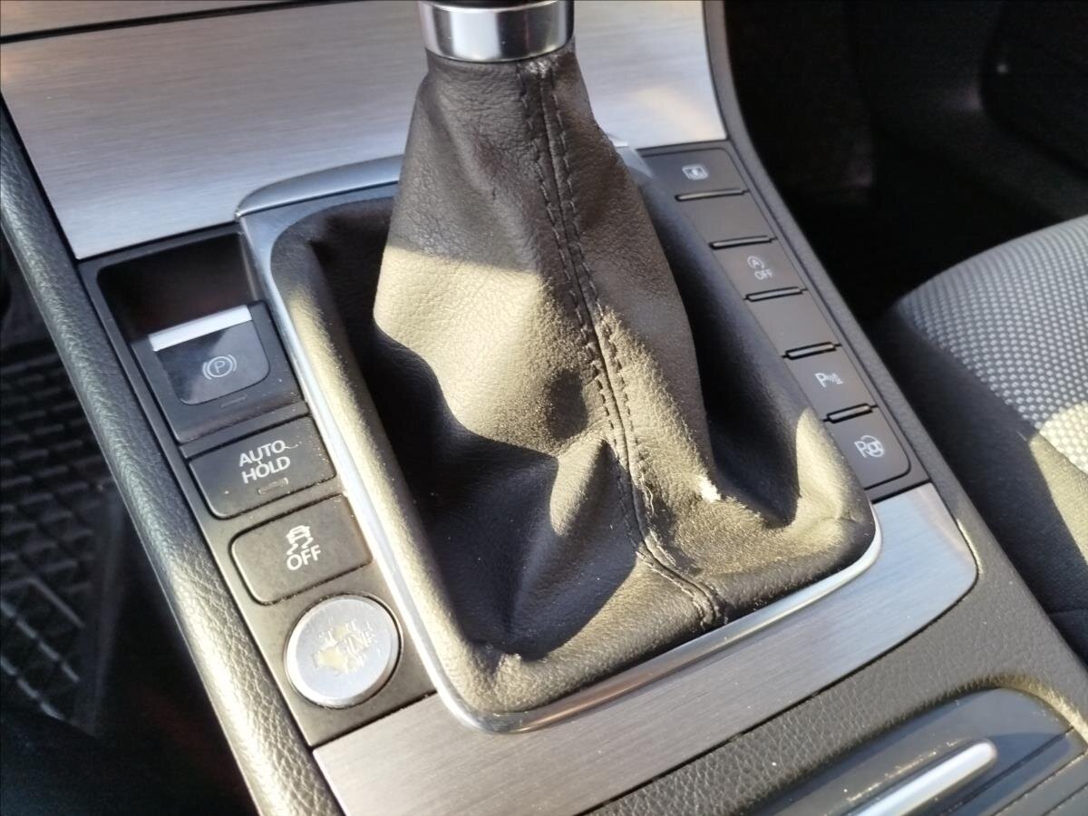 Volkswagen Passat Ostatní 1,4 l 90 kw