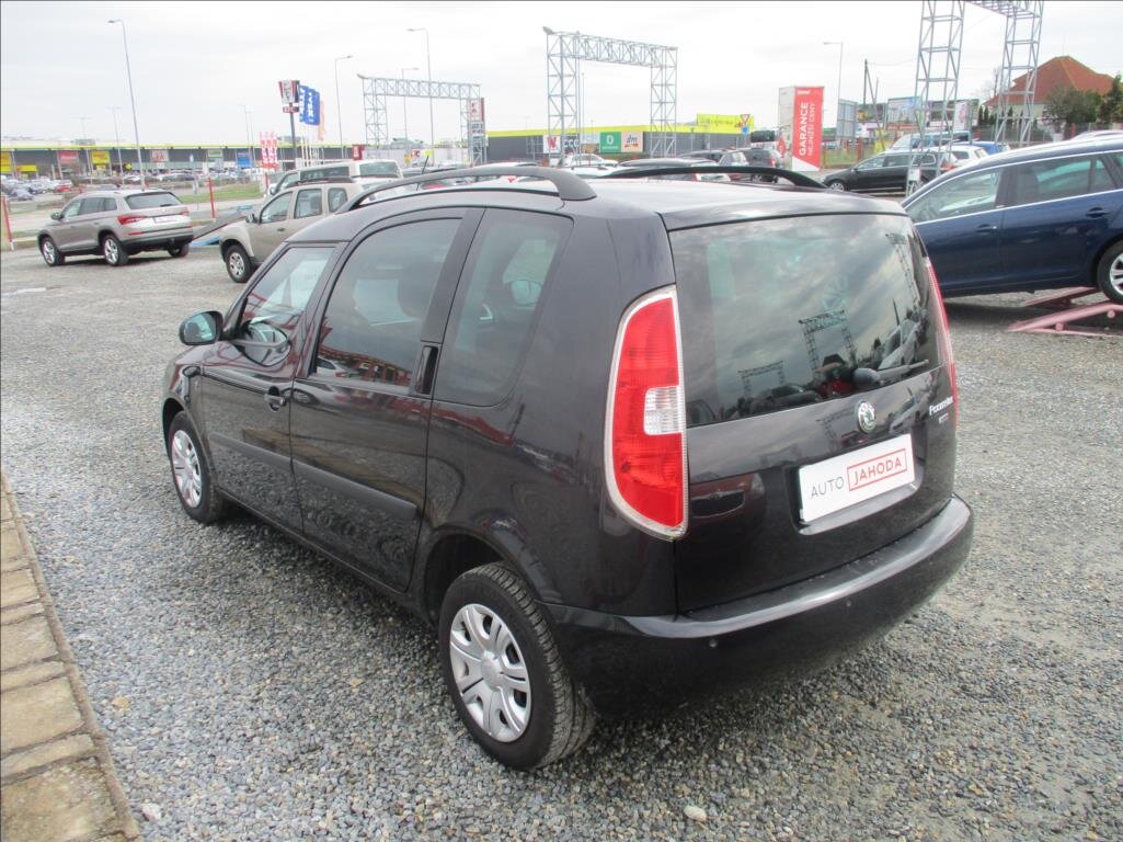 Škoda Roomster Kombi 1,2 l 51 kw