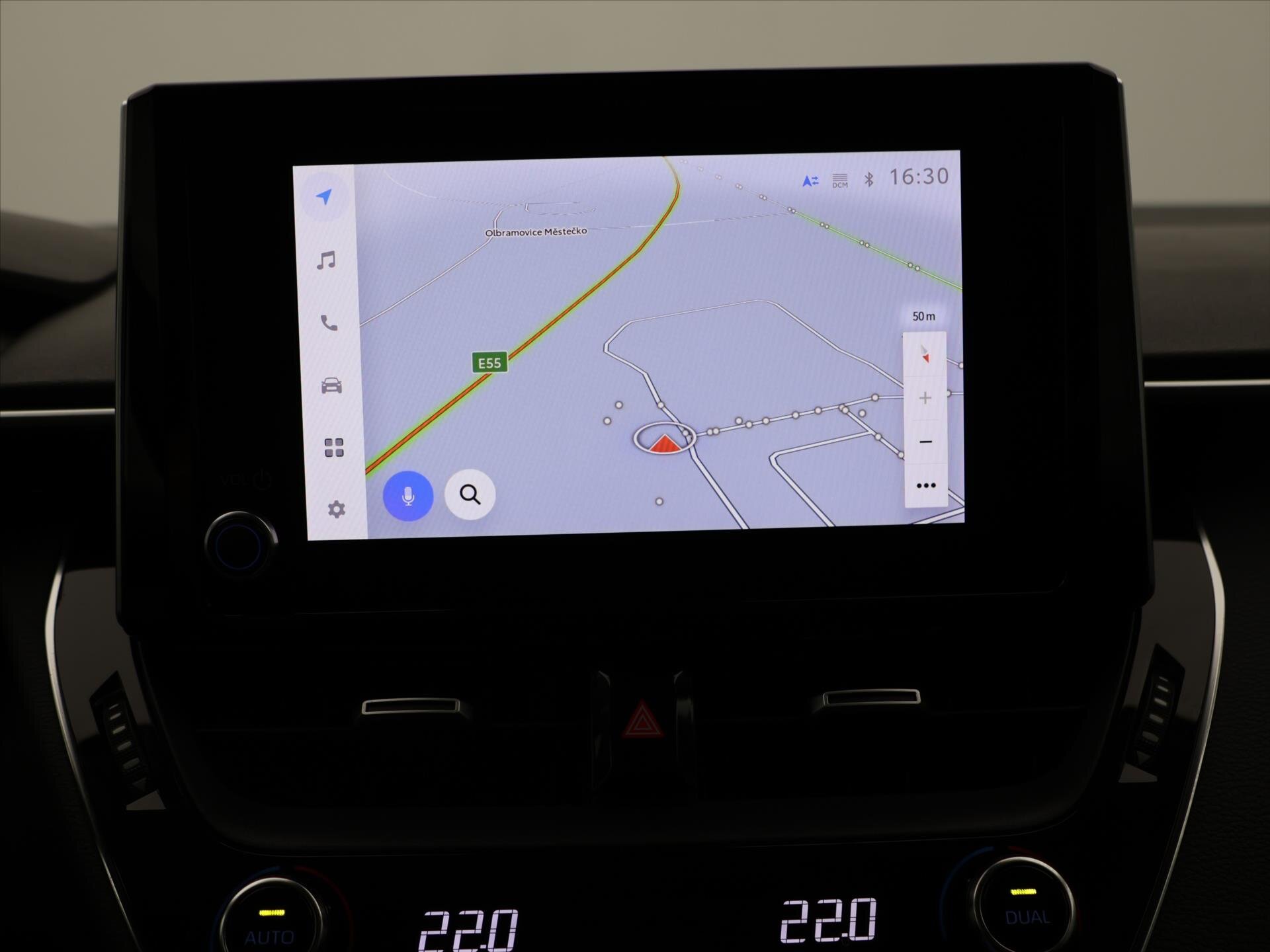 Toyota Corolla Sedan / Limuzína 1,5 l 92 kw